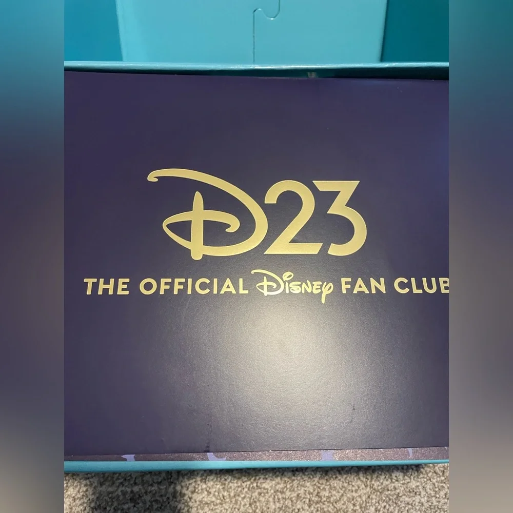NEW Disney D23 2024 Gold Member Membership Gift - Picture 2 of 9